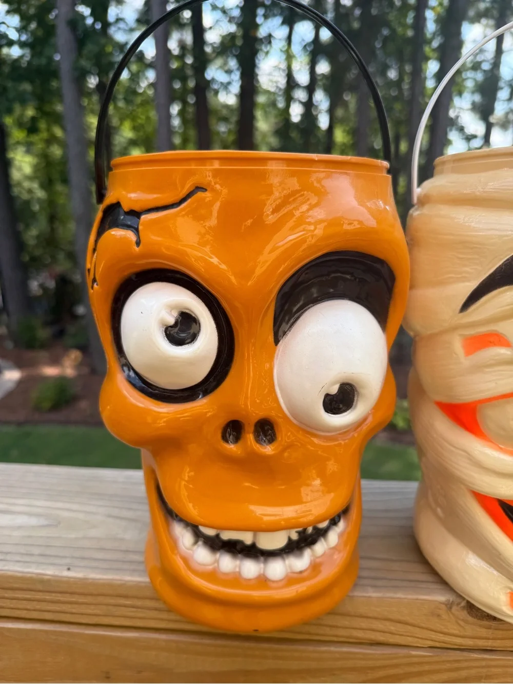 RARE! Chupa Chups collectible Halloween buckets
